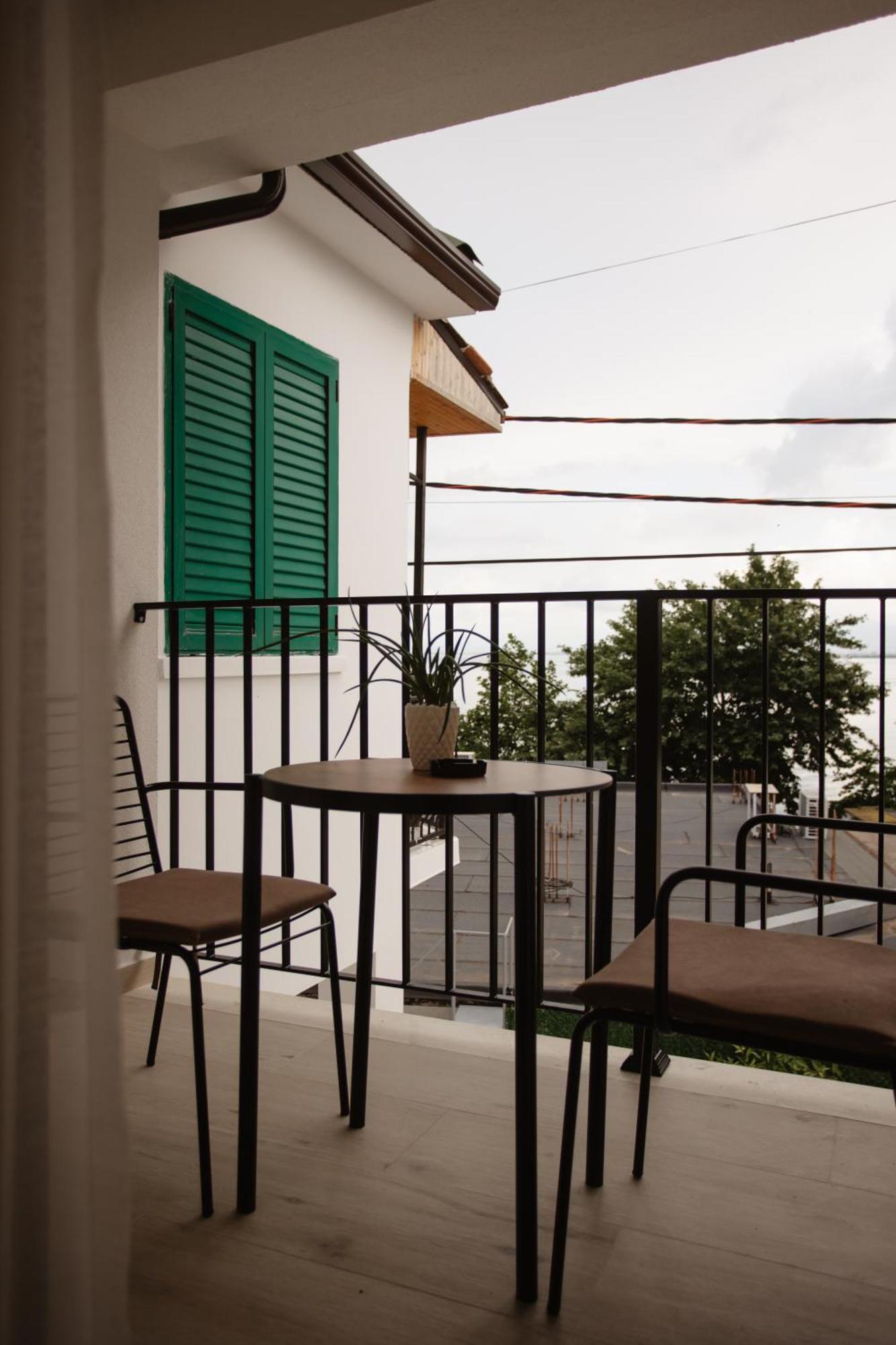 Serenity Shirokë Exterior foto